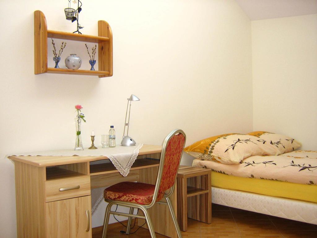 Appartement Gosciniec Podkowa à Włodawa Chambre photo