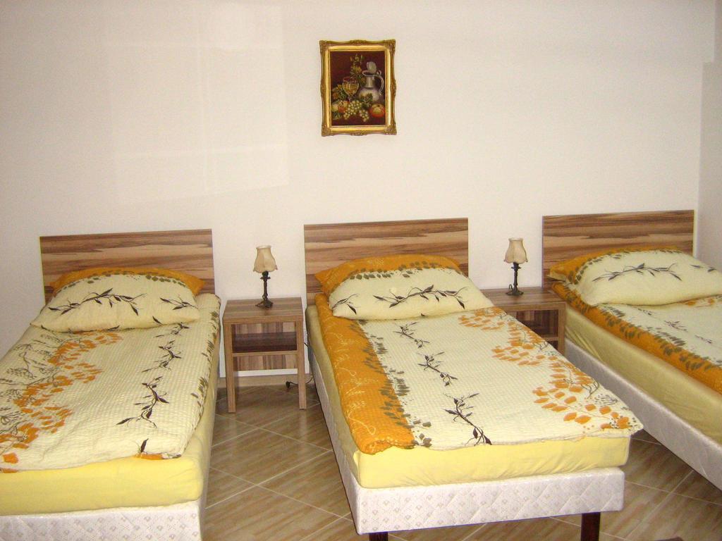 Appartement Gosciniec Podkowa à Włodawa Chambre photo