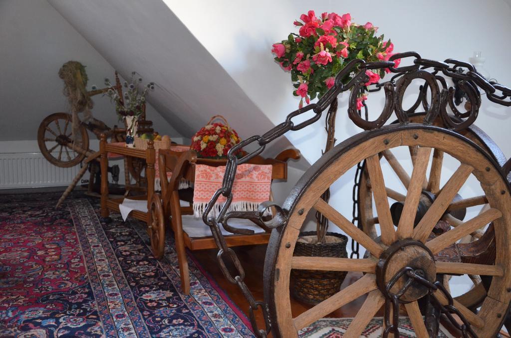 Appartement Gosciniec Podkowa à Włodawa Extérieur photo