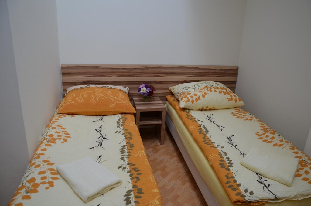 Appartement Gosciniec Podkowa à Włodawa Chambre photo